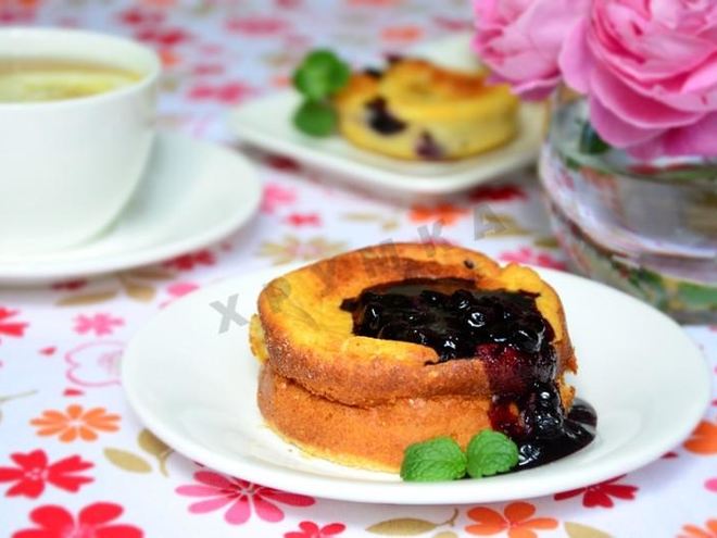 Рецепт творожного суфле с черникой