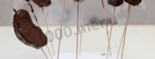 свежие фрукты в шоколаде. Шаг 5