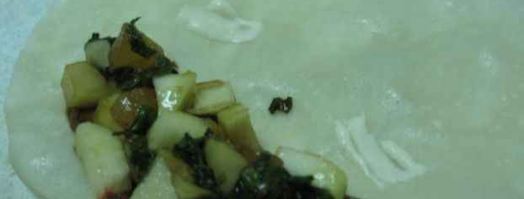 эгроль с персиками и шоколадным соусом. Шаг 25