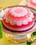 Желе бело-розовое