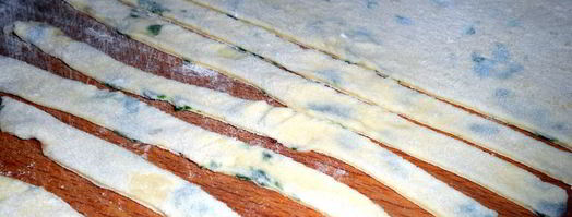 домашняя зеленая лапша. Шаг 3