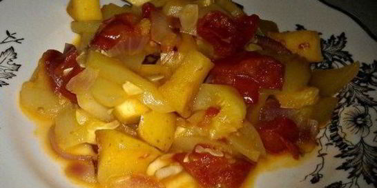 Гарнир из кабачков с яблоками