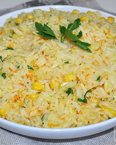 Гарнир из риса с кукурузой