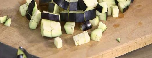 бурый рис с помидорами и запеченными баклажанами. Шаг 3