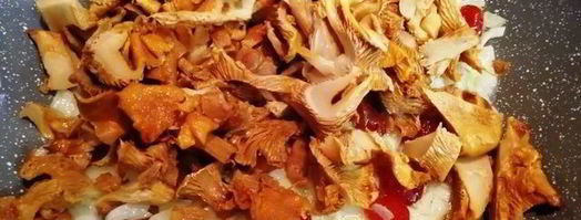 чечевица с лисичками и жареным адыгейским сыром. Шаг 8