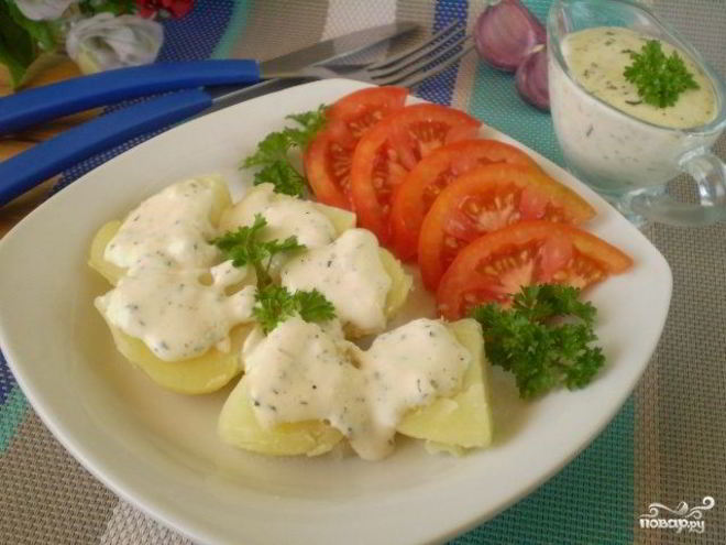 Рецепт картофеля под сырным соусом