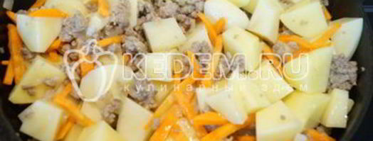 картофель с фаршем. Шаг 6