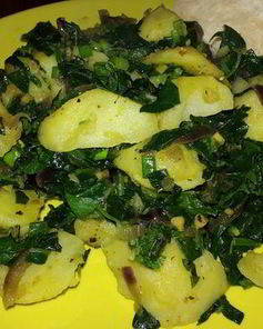 Картофель со шпинатом