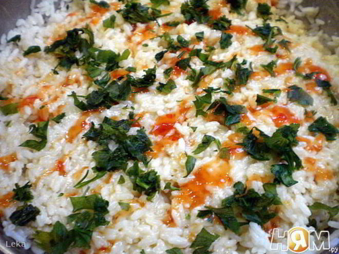 Рецепт риса с яйцом и сладким соусом чили