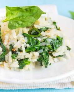 Рис со шпинатом на пару