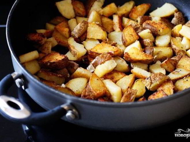 Рецепт жареной картошки с чесноком