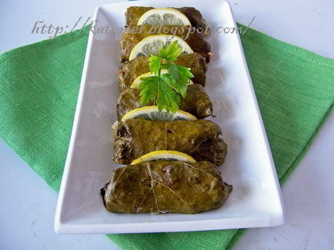Рецепт долмы с курицей и кедровыми орешками