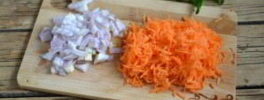 голубцы, фаршированные мясом и рисом. Шаг 2