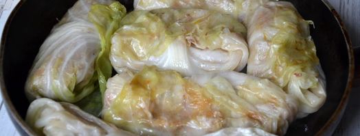 голубцы с фаршем и рисом в кастрюле. Шаг 12