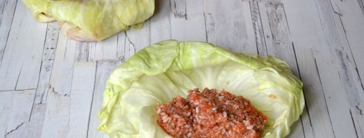 голубцы с фаршем и рисом в кастрюле. Шаг 10