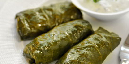 Голубцы в виноградных листьях