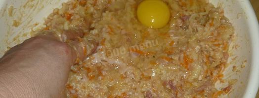 ленивые голубцы с рисом капустой и фаршем в кастрюле. Шаг 12