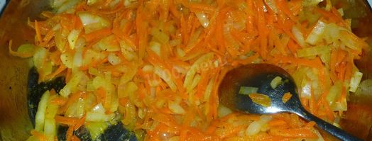 ленивые голубцы с рисом капустой и фаршем в кастрюле. Шаг 6