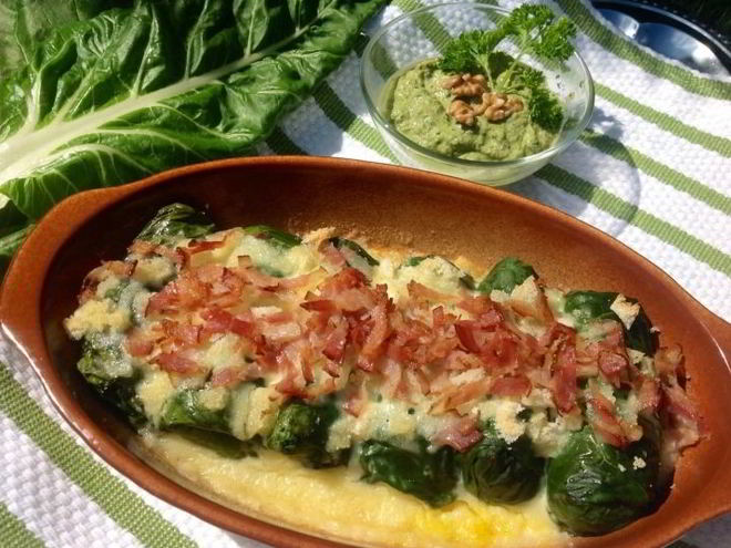 Рецепт запеченных голубцов из мангольда