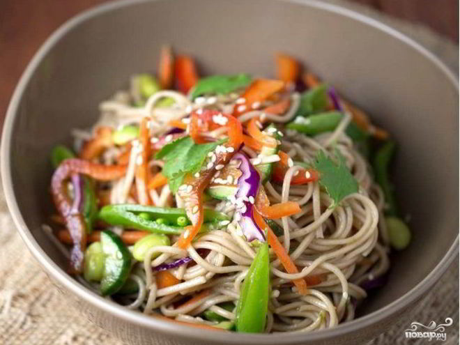 Рецепт гречневой лапши с овощами