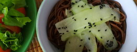 гречневая лапша со свежим огурцом. Шаг 5