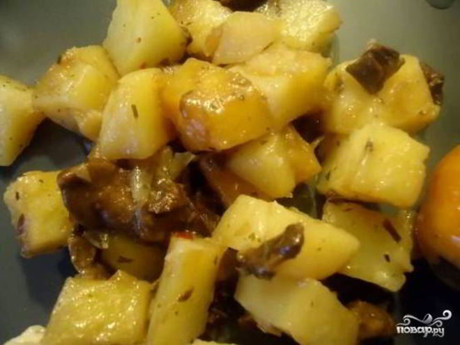 Рецепт белых грибов с картошкой в мультиварке