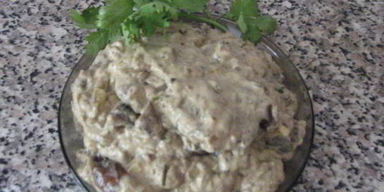 Белые грибы в сливочном соусе