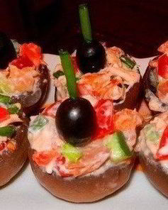 Фаршированные шампиньоны с копченой курицей