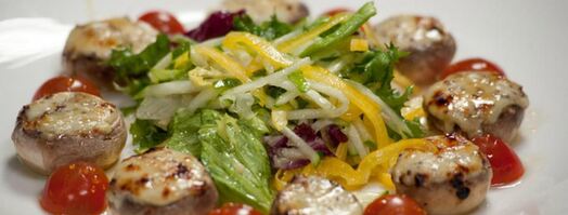 фаршированные шляпки шампиньонов. Шаг 7