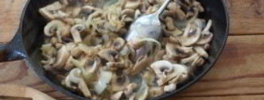 грибы под соусом. Шаг 4