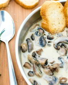 Грибы со сливками