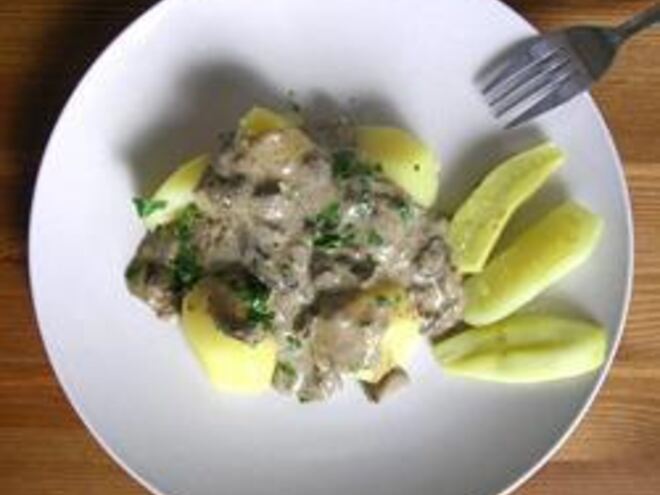 Рецепт грибов тушенных со сметаной