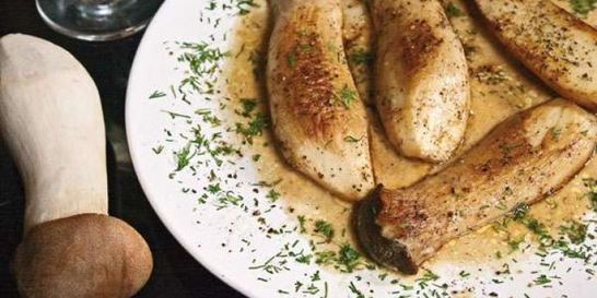 Грибы в сливочном соусе