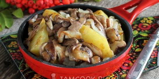 Маслята жареные с картошкой