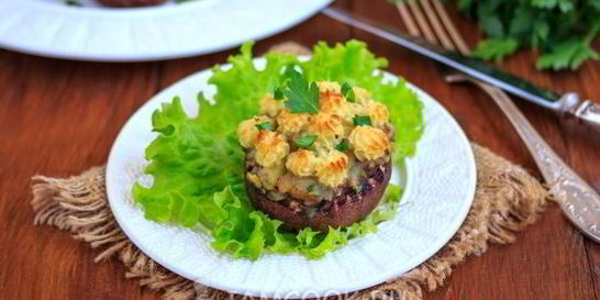 Постные фаршированные шампиньоны