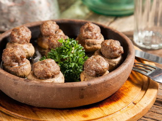Рецепт шампиньонов, фаршированных мясом