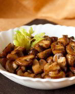 Шампиньоны с бальзамическим уксусом