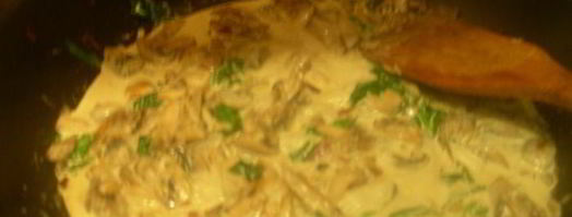 шампиньоны сo шпинатом, сливками и чили. Шаг 5