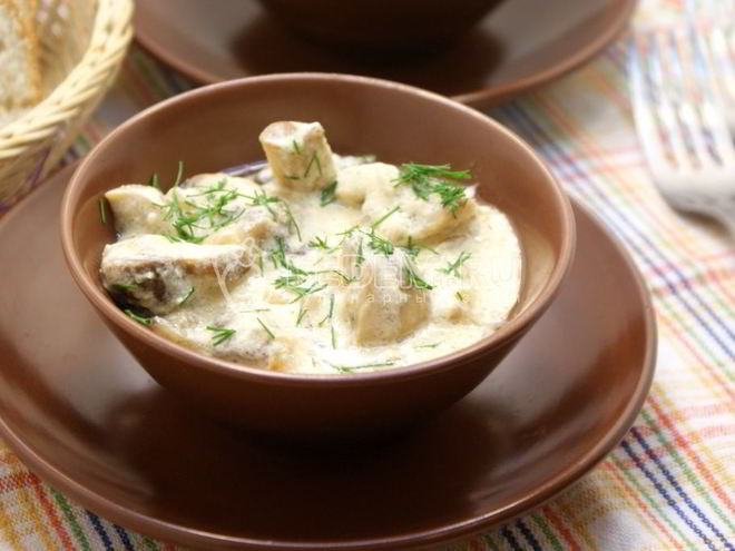 Рецепт шампиньонов со сметаной