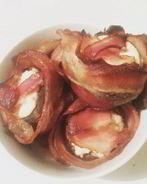 Шампиньоны в беконе