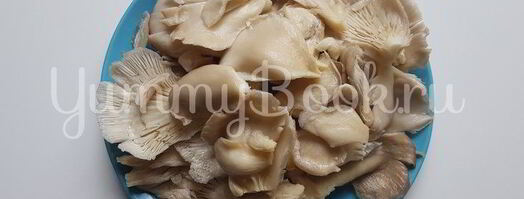 вешенки с жареной картошкой. Шаг 2