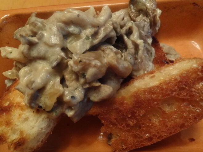 Рецепт вешенок, тушеных со сливками и тимьяном