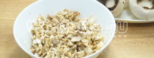 запеченные шампиньоны с овощами. Шаг 2