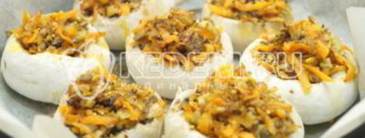 запеченные шампиньоны с овощами. Шаг 5