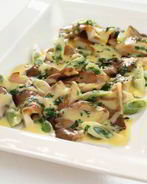 Жареные вешенки с зеленым луком