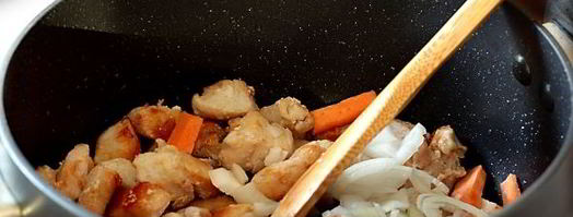 гуляш из куриного филе. Шаг 5