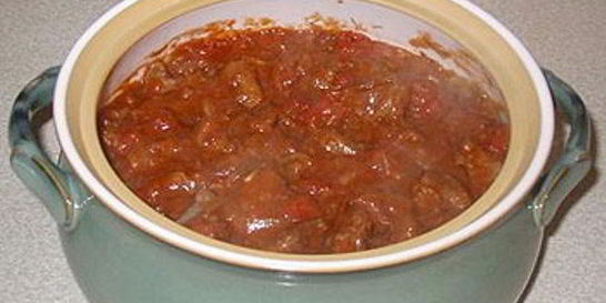 Гуляш из свинины в духовке