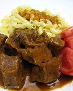 Гуляш в мультиварке