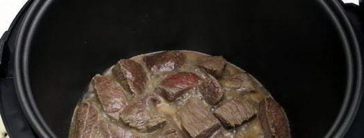 гуляш в мультиварке. Шаг 2