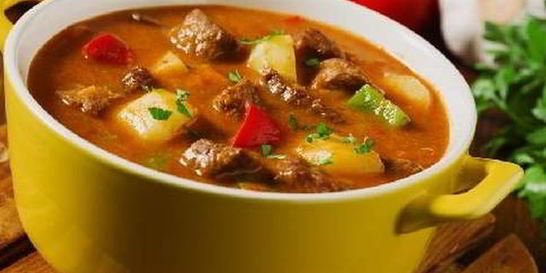 Наваристый суп-гуляш